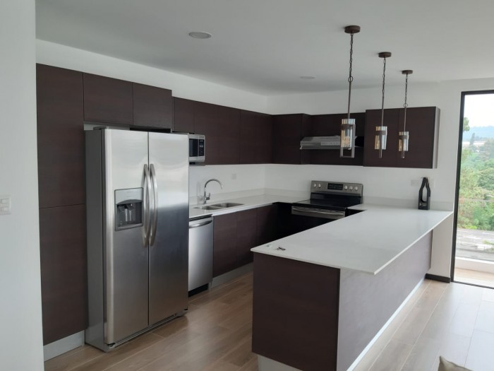 Apartamento en venta en zona 15 GANGA - Image 2