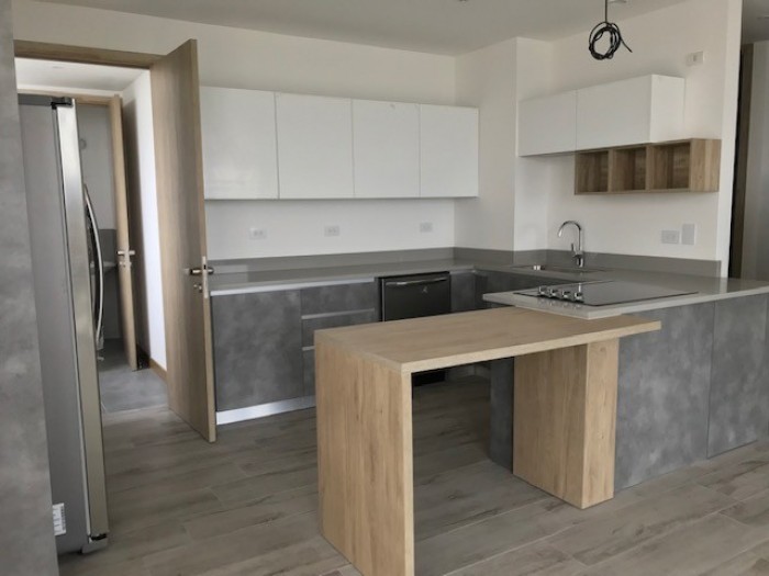 Apartamento en venta en zona 16 frente a Cayalá - Miniatura 7