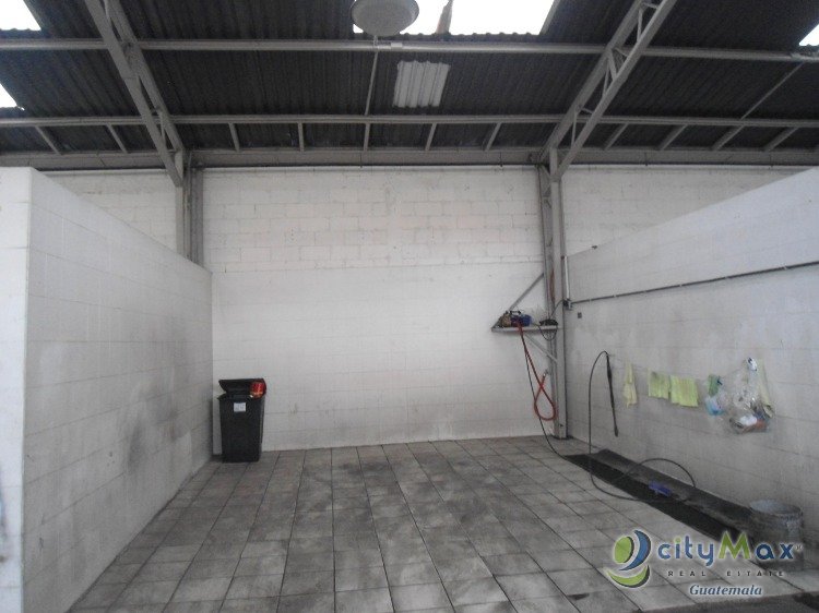 Bodega Local Comercial  Renta, zona 9 ciudad  Guatemala - Image 1