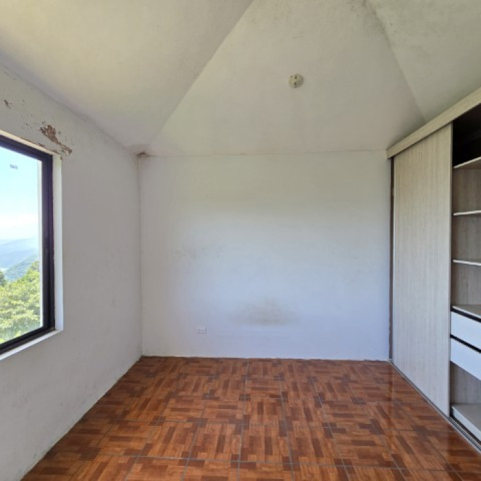 Casa en Venta con Vista Panorámica al Lago de Amatitlán - Miniatura 25