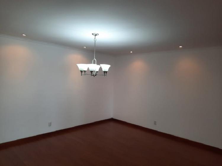 Rento lujoso apartamento en zona 15 — foto 3