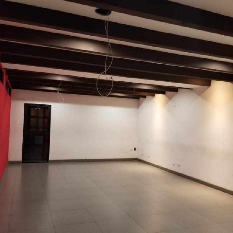 LOCAL EN RENTA EN ZONA 10 / MUNDO INMOBILIARIO — foto 2