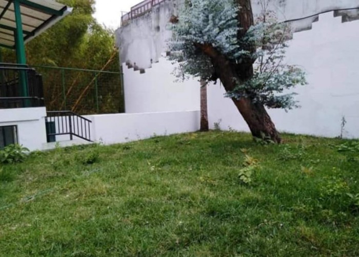 RENTO Casa en Zona 10 - Image 2