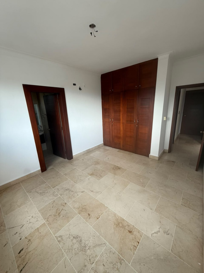 VENTA/ RENTA DE APARTAMENTO TORRE ALMIRANTE. — foto 12