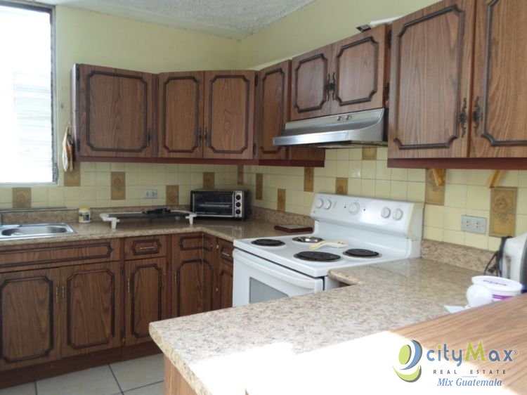CASA EN VENTA ZONA 11 LAS CHARCAS - Miniatura 4