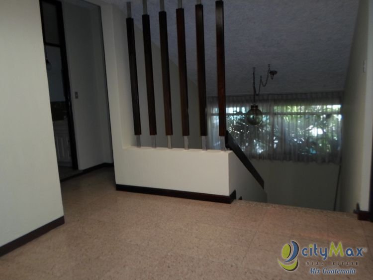 CASA EN VENTA ZONA 11 LAS CHARCAS - Miniatura 10