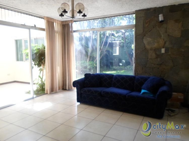 CASA EN VENTA ZONA 11 LAS CHARCAS - Miniatura 3