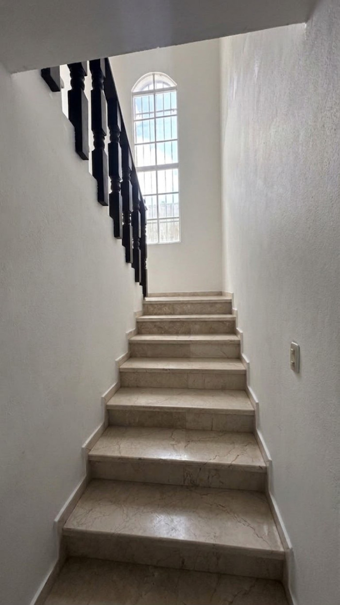 VENTA DE CASA EN LOS JARDINES DEL NORTE SANTIAGO — foto 3