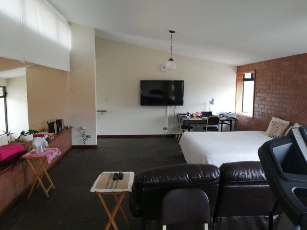 VENDO CASA EN LOS MANANTIALES — foto 4