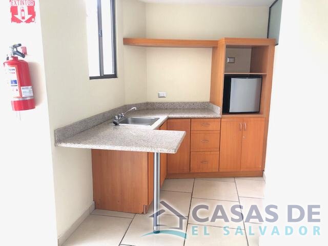Alquilo Apartamento Amueblado en Col Escalon Parte Alta — foto 4