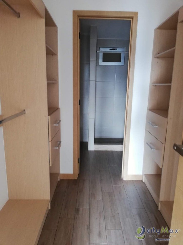 Apartamento de 2 habitaciones en zona 10 — foto 7