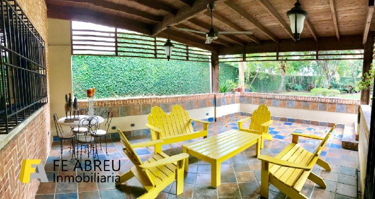 VENTA DE CASA EN EL MEJOR Y EXCLUSIVO SECTOR — foto 2