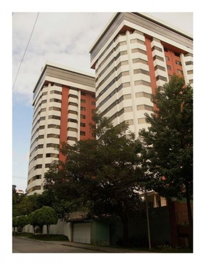 Alquiler de apartamento en edificio Zona 14 Guatemala - Miniatura 6