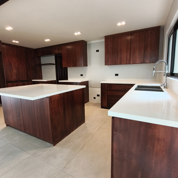 Espectacular Casa en Venta San Lucas Sacatepequez — foto 4
