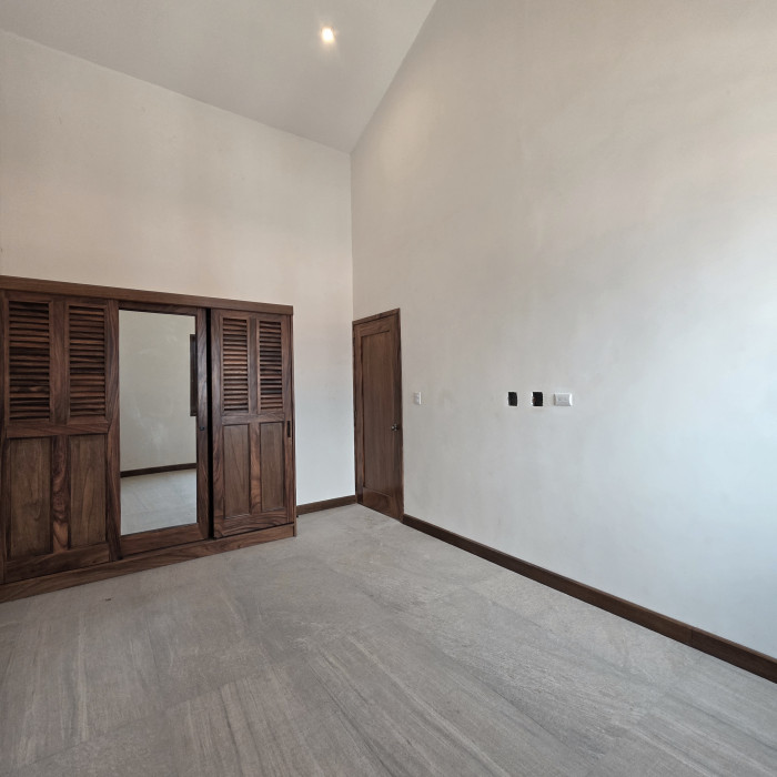 En Venta apartamento Los Franciscanos Antigua Guatemala - Image 3