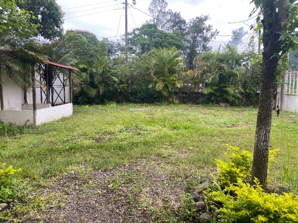 TERRENO CON LOCAL COMERCIAL EN VENTA EN EL CERINAL - 10