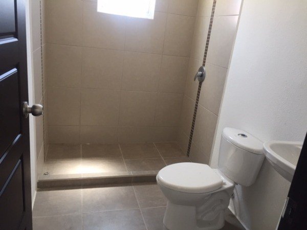 Casa en Venta Carr. al Salvador km 30 Cuota Q.4,921 — foto 12