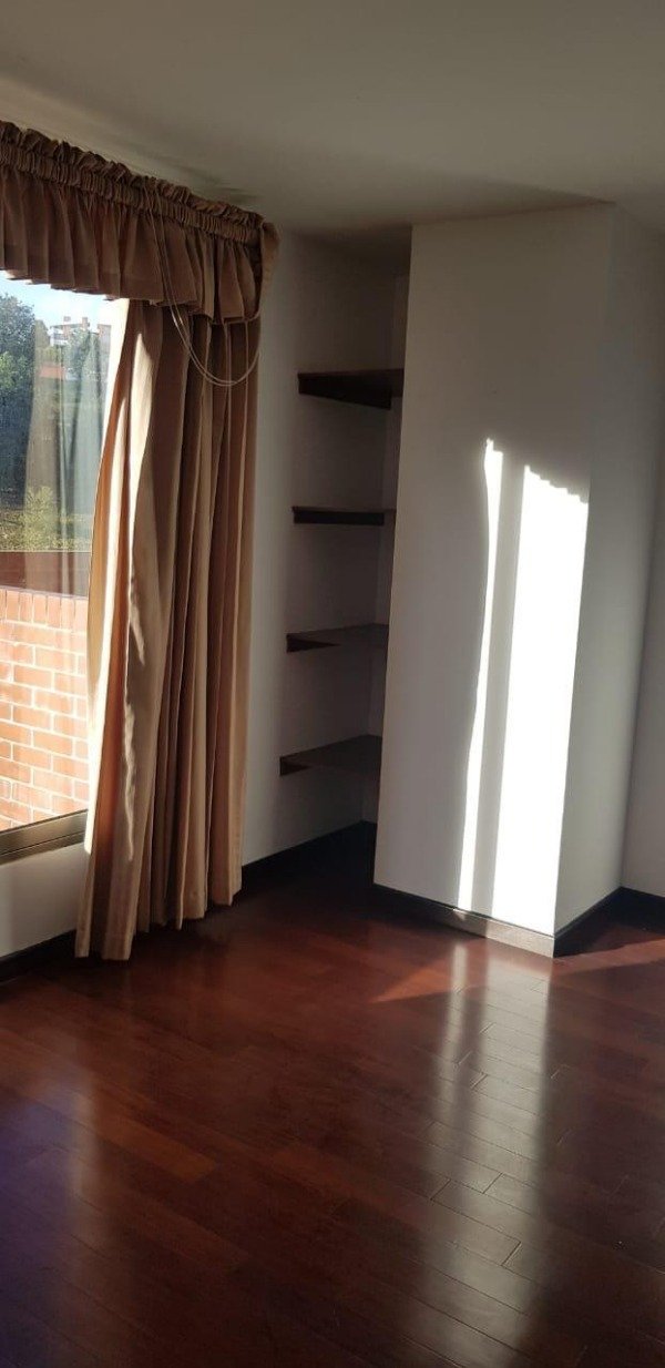 RENTO: Apto. zona 16, 3 DORMITORIOS, CUARTO SERVIC $900 — foto 14