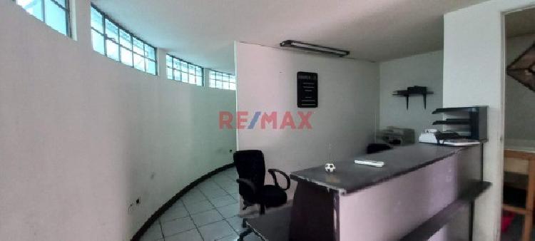Edificio Comercial en Venta en Zona 18 - 9