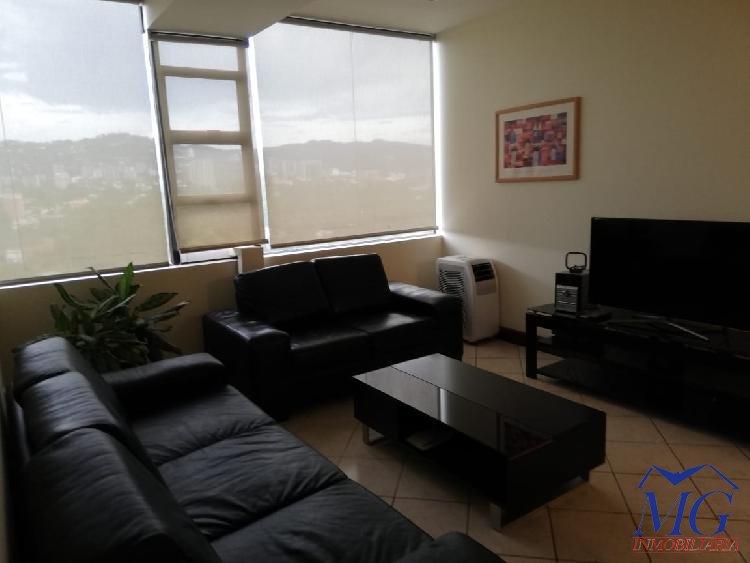 RENTO APARTAMENTO EN EDIFICIO MILENIA DE ZONA 10 — foto 4