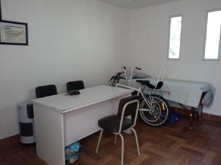 CASA EN VENTA NUEVA MONTSERRAT/MUNDO INMOBILIARIO