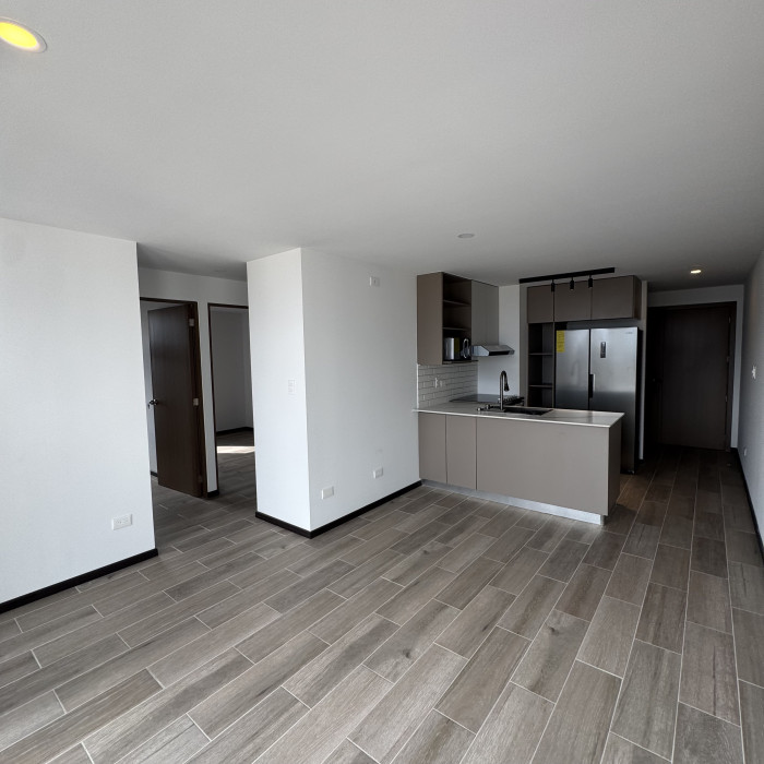Apartamento en Renta zona 10 Equipado