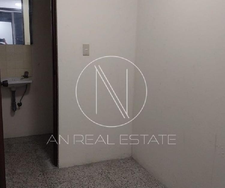 CASA EN VENTA EN ZONA 14