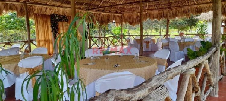 Hotel y Centro Recreativo en Venta Santa Ana Peten - 2