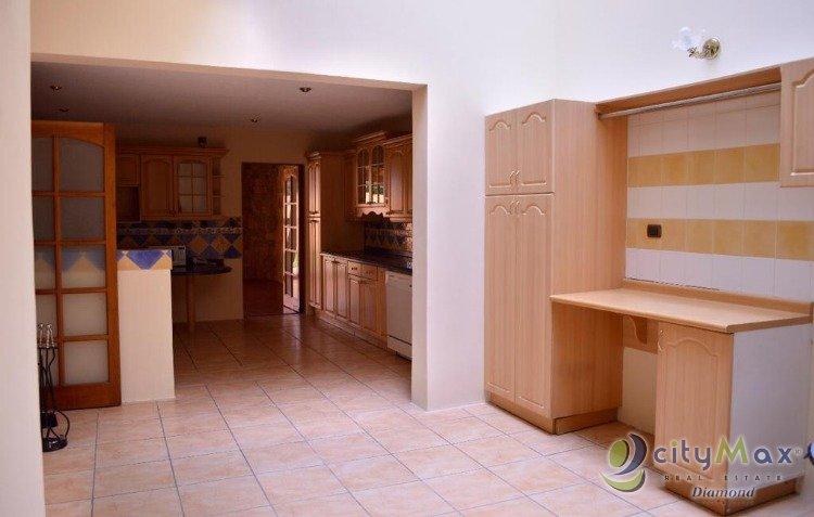 Venta Casa de lujo en Condominio El Prado zona 10 - Miniatura 16