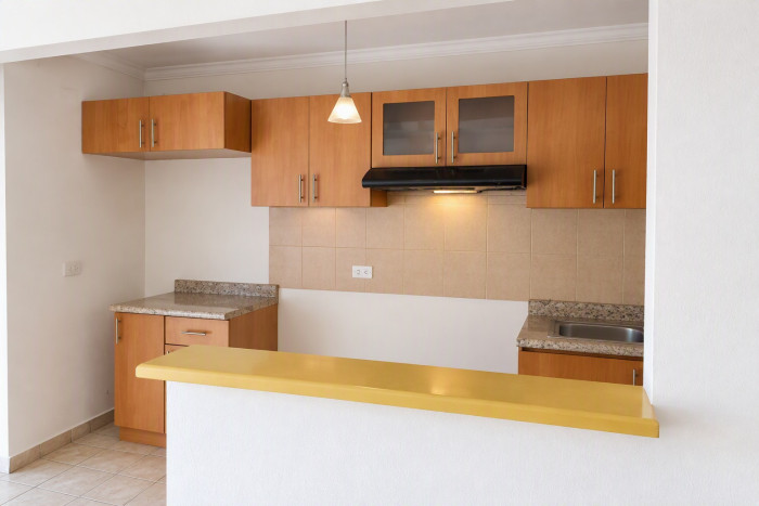 CASA EN VENTA RESIDENCIALES LOS ARCOS SAN MIGUEL PETAPA — foto 3