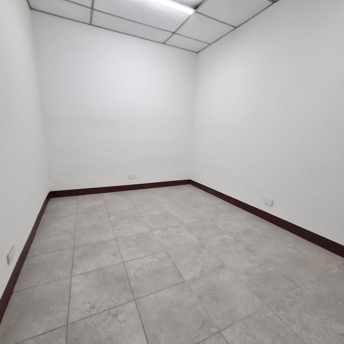 Casa de renta de uso comercial en zona 1 Guatemala — foto 5