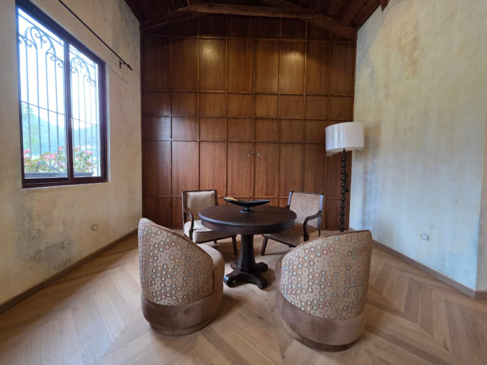 Lujosa Casa en Venta en La Antigua Guatemala - Miniatura 10