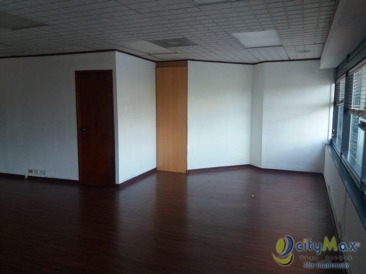 En Renta Oficina en Zona 10 Guatemala - Miniatura 2