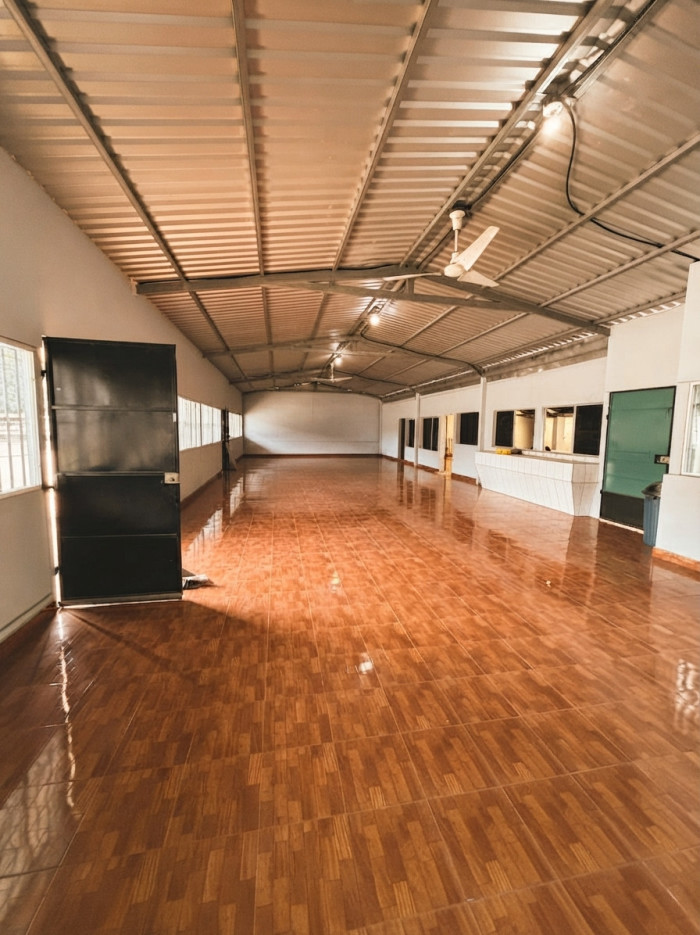 Casa comercial en venta sobre Panamericana El Congo