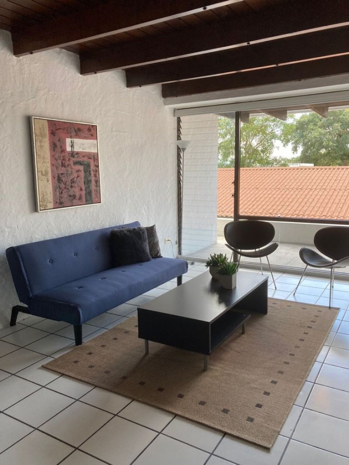 Alquilo apartamento en Zona 15 — foto 2