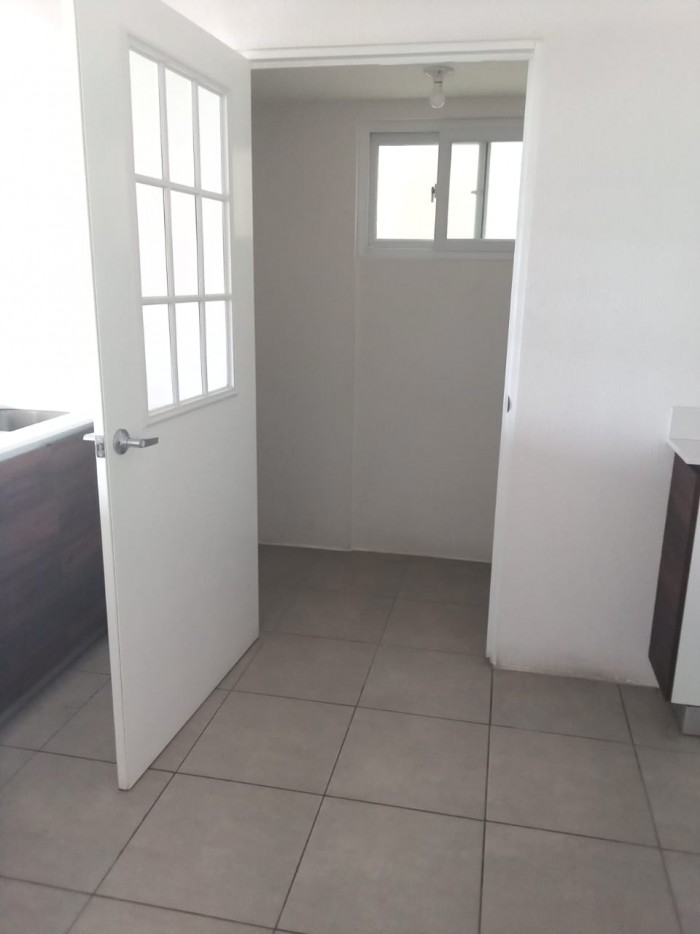APARTAMENTO EN RENTA PARQUE SAN ANGEL, ZONA 2 - Miniatura 9