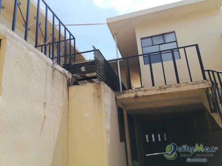SE VENDE Casa en Zona 11 Mariscal Guatemala - Image 2