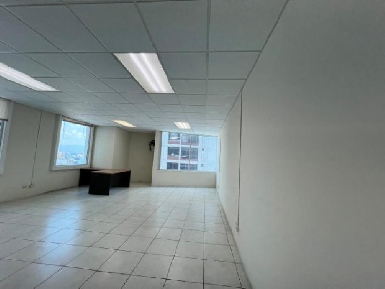 OFICINA EN VENTA / RENTA EN ZONA 10