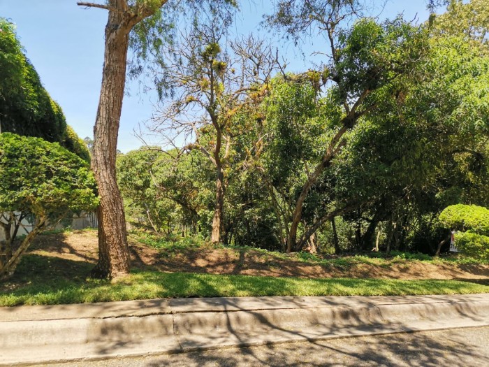 Vendo Terreno en Exclusivo condominio Carr. a El Salv.