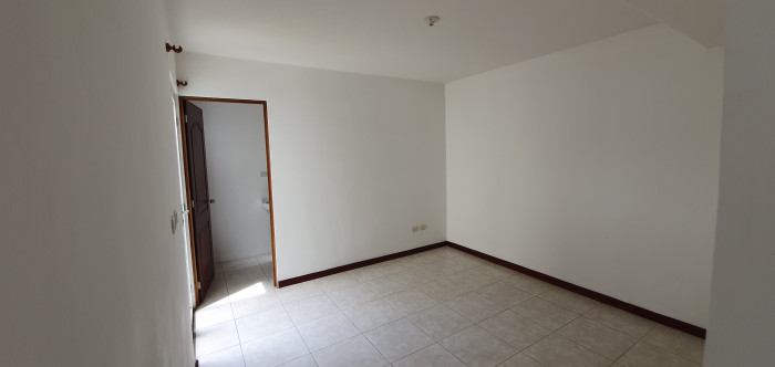 Casa en Venta en Villa Capri Carretera a el Salvador — foto 4
