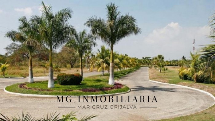 VENDO TERRENO EN LAGUNAS DE MONTERRICO