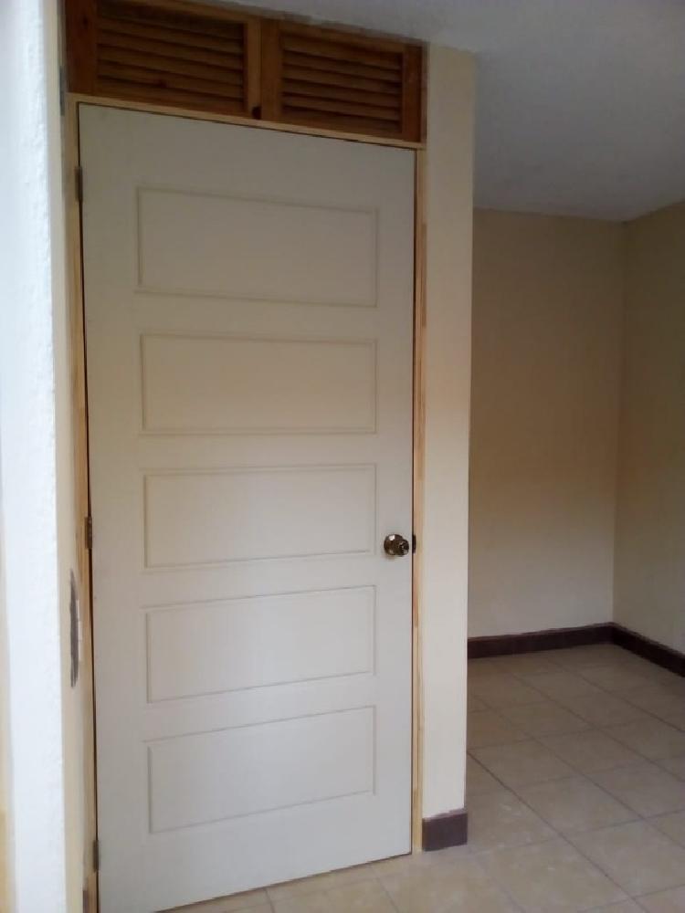 CASA EN RENTA EN VILLAS PALERMO ,MIXCO