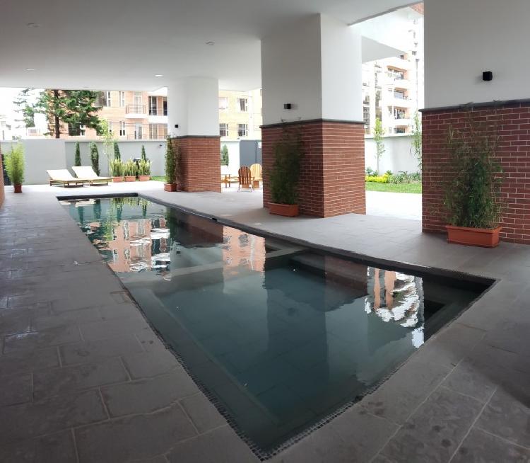 AMPLIO Apartamento en Venta ZONA 14 - Miniatura 12
