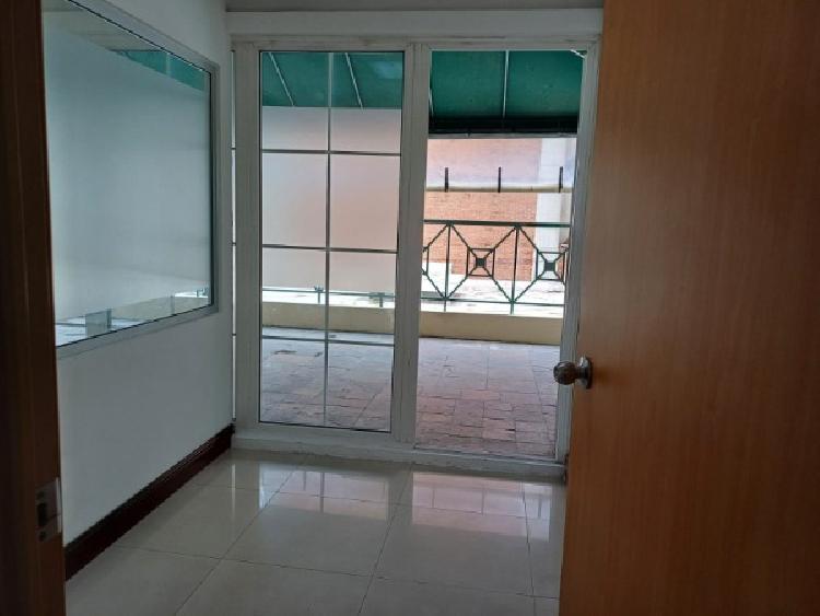 OFICINA EN RENTA EN ZONA 10 — foto 10
