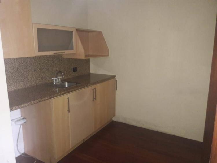Plus Real Estate renta oficina en zona 10 — foto 6