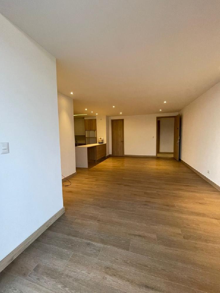 APARTAMENTO EN RENTA EN TRIVA, ZONA 15 — foto 3