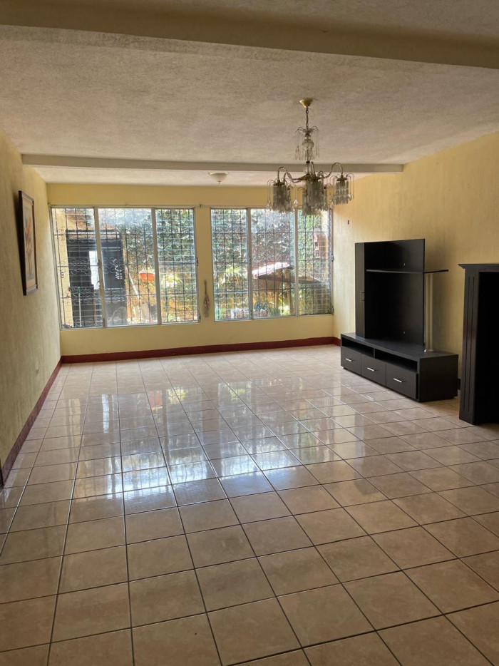 Rento Casa en Prados de Villa Hermosa SMP