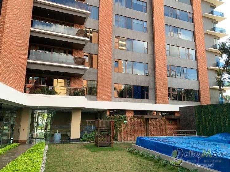 Elegante Apartamento 3 habitaciones Edificio en zona 14 - Miniatura 12