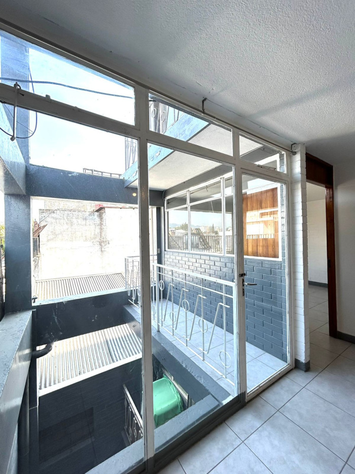 Apartamento en renta en zona 10, diagonal 6 — foto 9