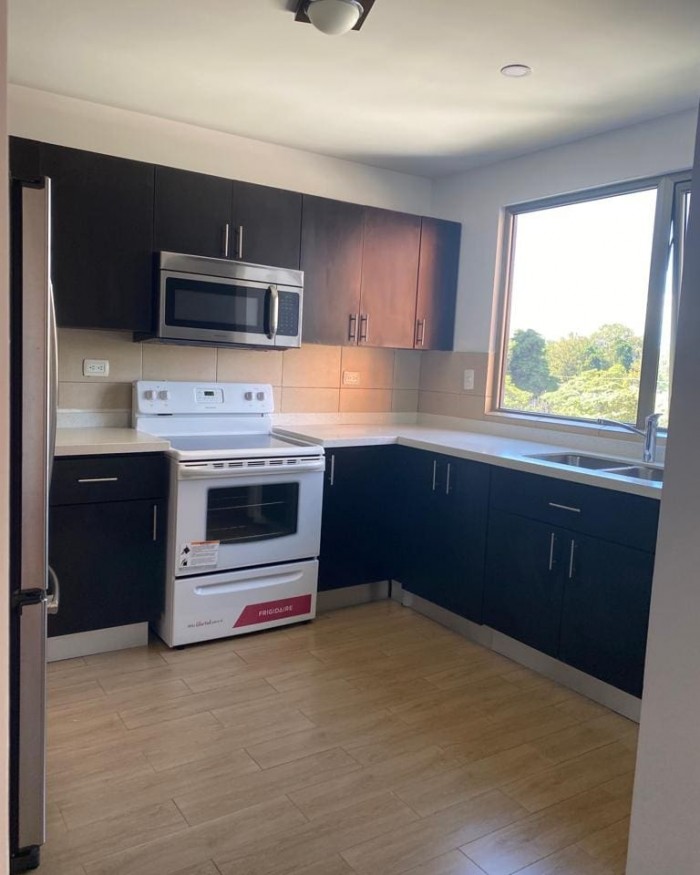ALQUILO APARTAMENTO TORRE QUATTRO ZONA 14 — foto 4